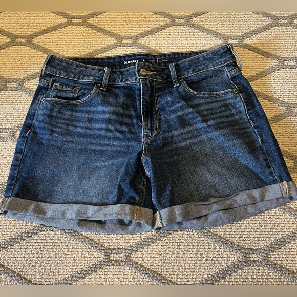 Old navy mid rise short size 4 - Picture 1 of 2